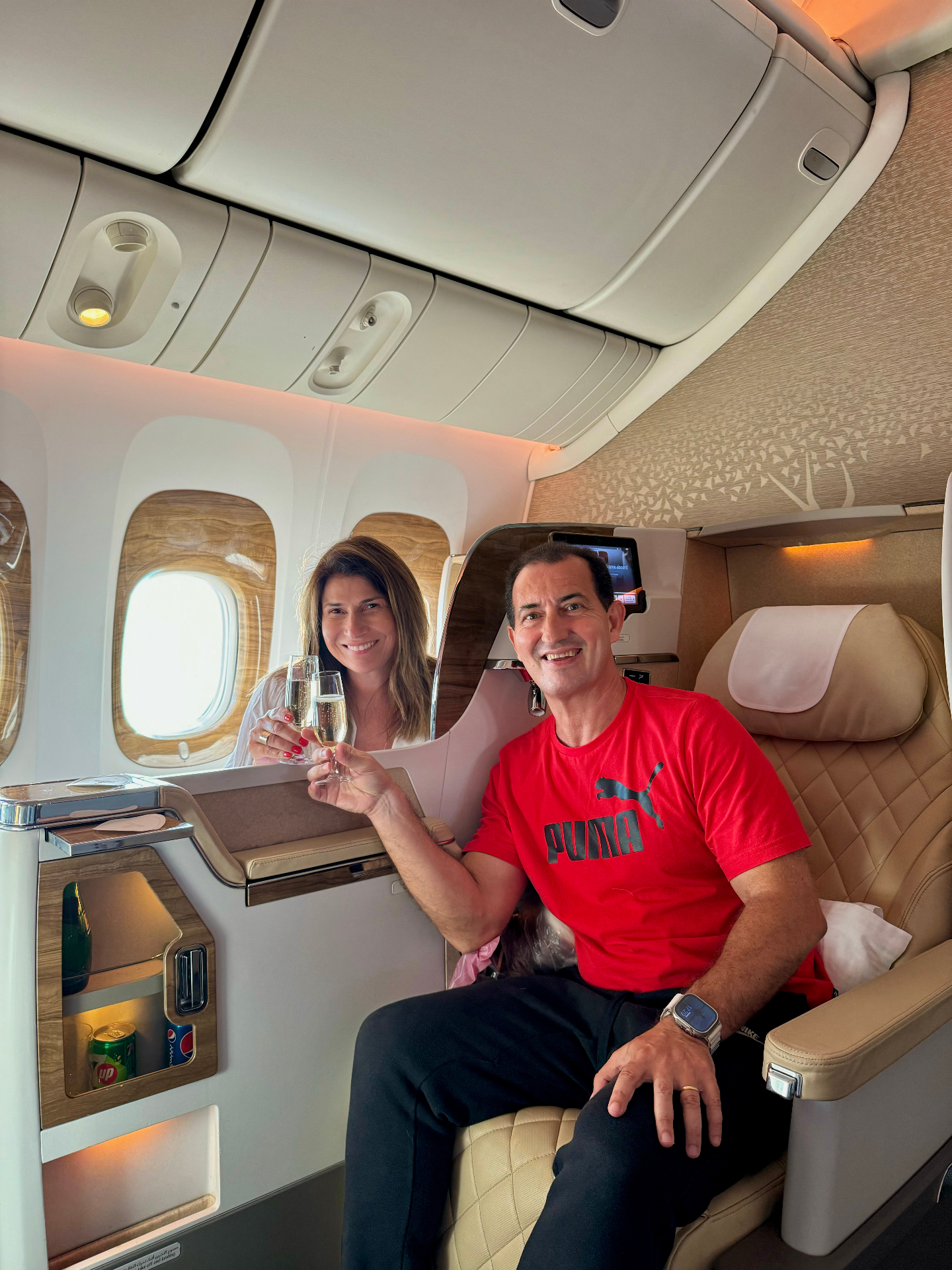 Executiva Emirates, Emirates